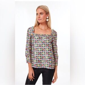 NWT TUCKERNUCK Punchy Jacquard Pink Emilie Blouse 100% Polyester, 3% Spandex